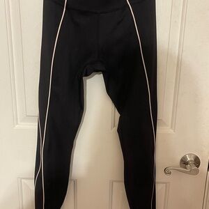 LegEnd Black Leggings with Off-White Trim size S